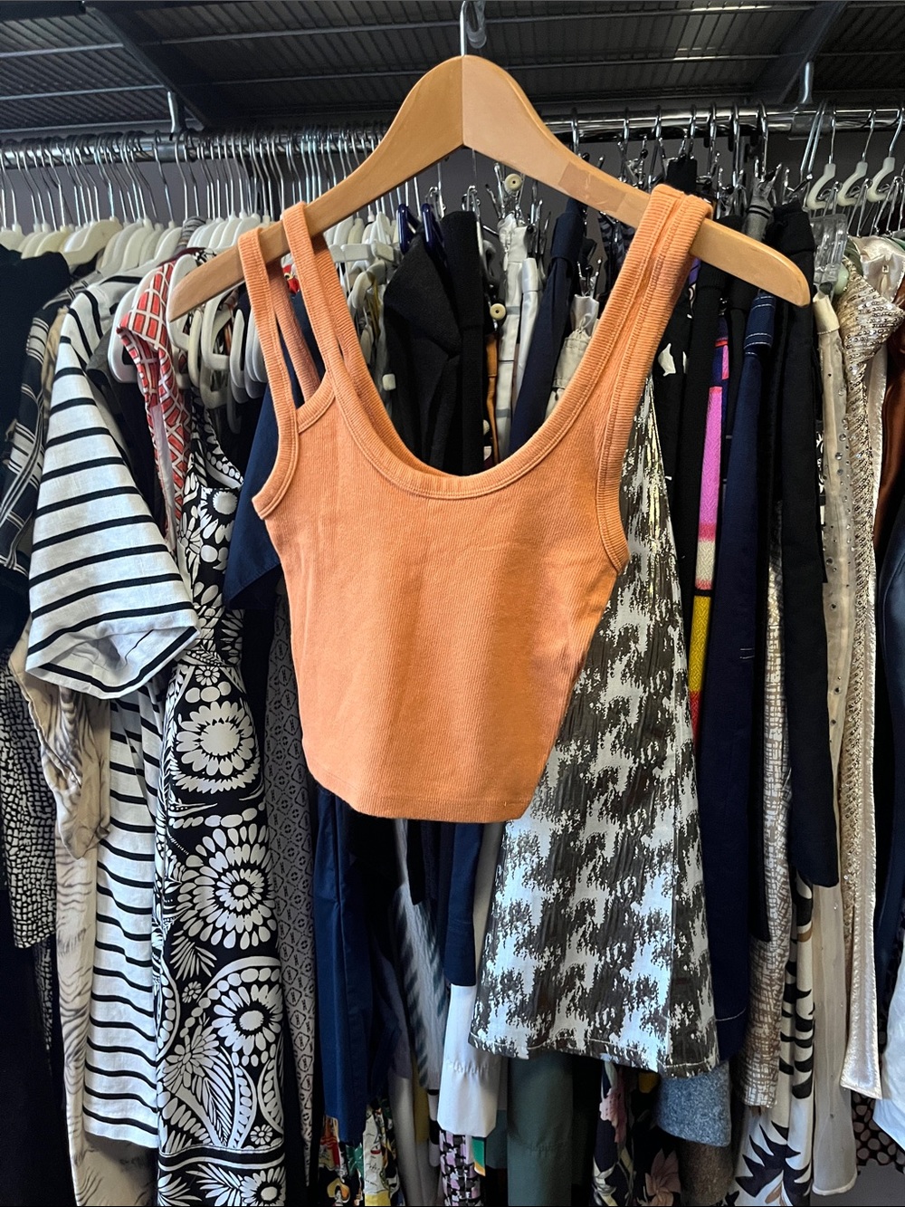 ABERCROMBIE & FITCH CUT OUT TANK SZ XS